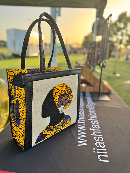 Queen Essence Tote Bag